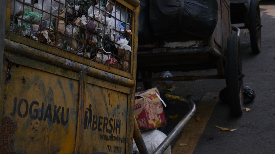 Kisah Kelam dari Gunung Sampah Piyungan